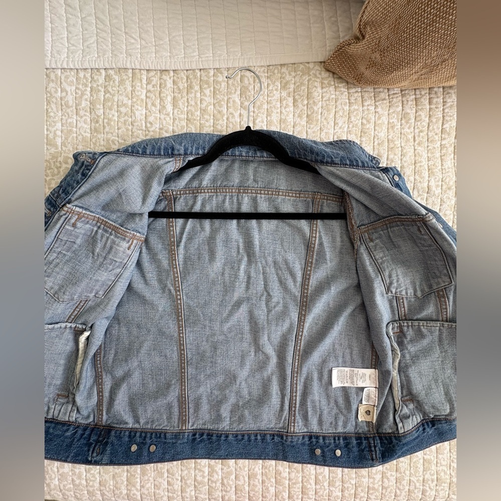 Madewell Classic Fit Premium Denim Jean Jacket | Size Large - Picture 14 of 16